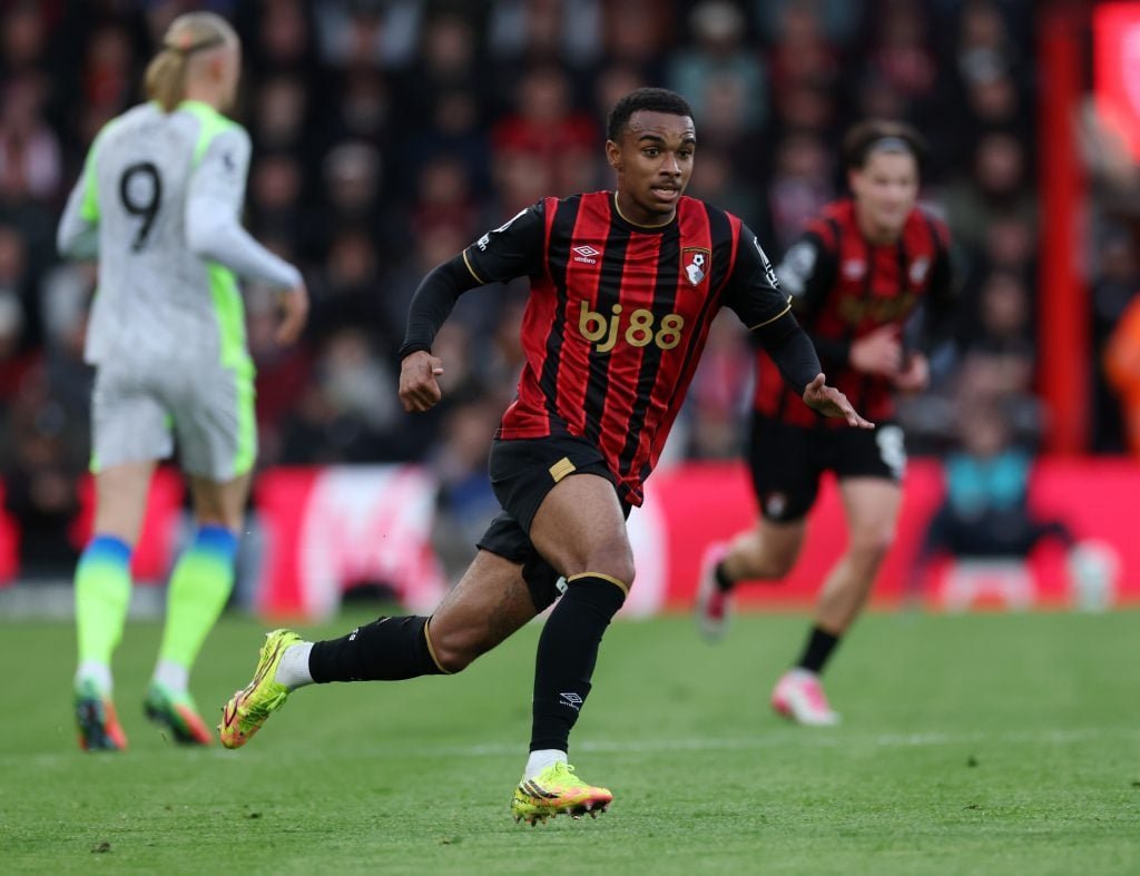 Eli Junior Kroupi កីឡាករ Bournemouth