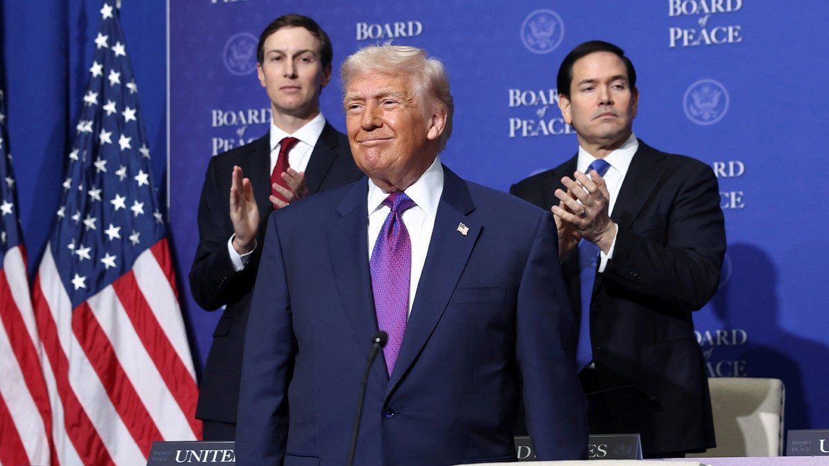 លោក Donald Trump នាំមុខលោក Jared Kushner និង Marco Rubio