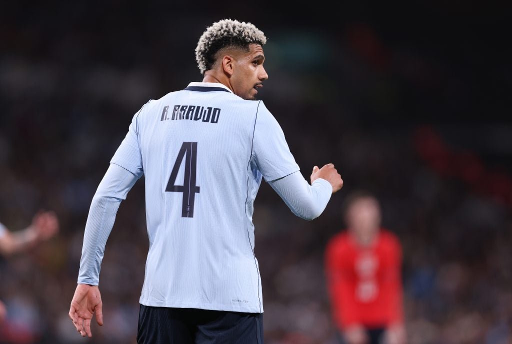 Ronald Araujo មកពីប្រទេសអ៊ុយរូហ្គាយ