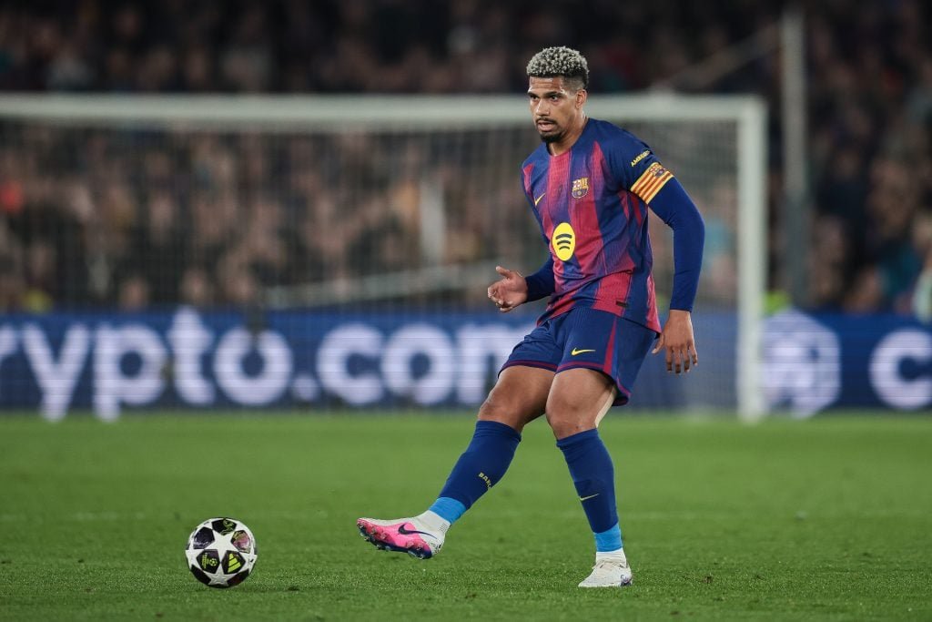 Ronald Araujo កីឡាករ Barcelona