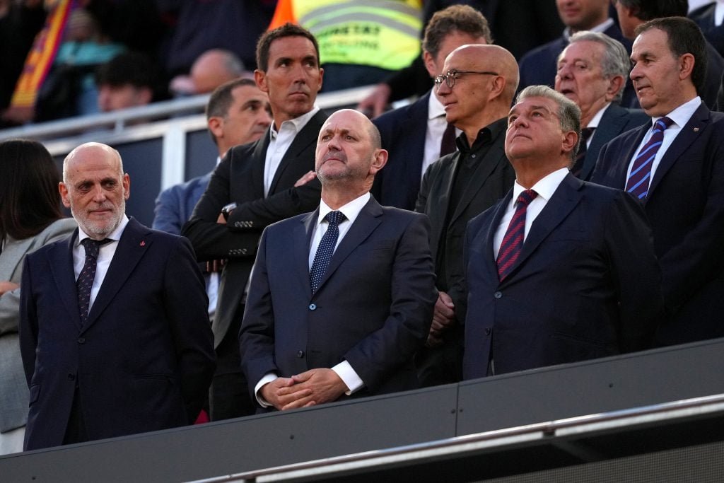 Javier Tebas ប្រធាន La Liga និង Joan Laporta ប្រធាន Barcelona
