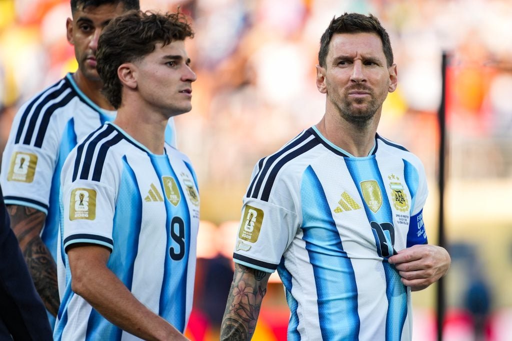 Julian Alvarez និង Lionel Messi មកពីអាហ្សង់ទីន