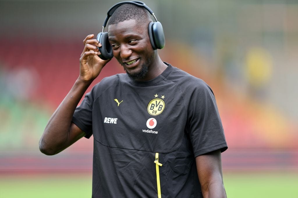 Serhou Guirassy មកពី Borussia Dortmund
