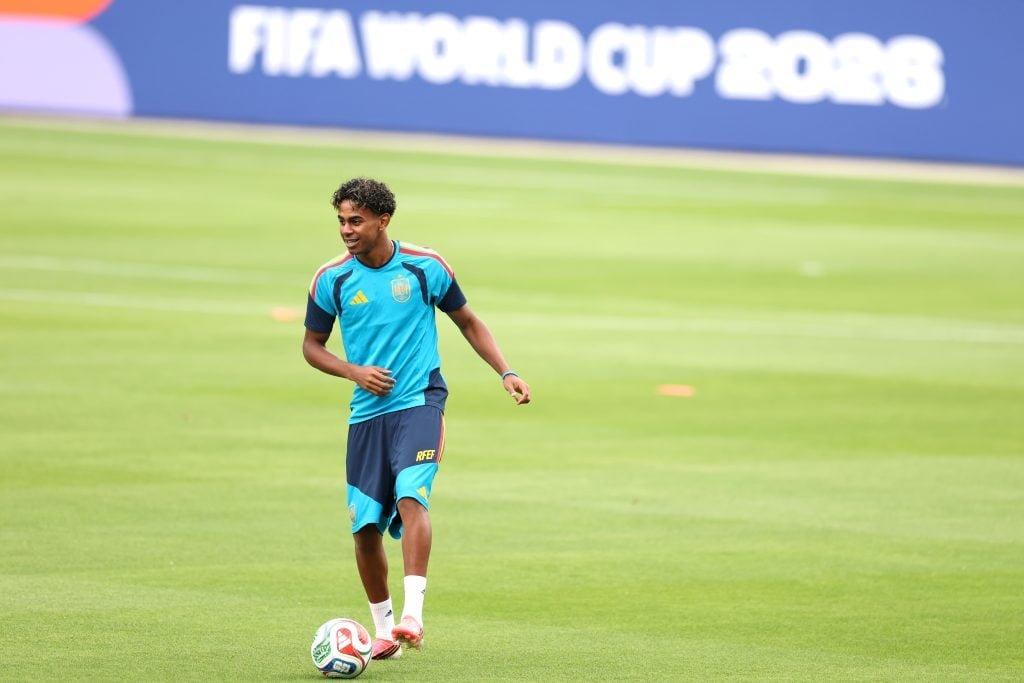 Lamine Yamal កីឡាករ Barcelona និងអេស្ប៉ាញ