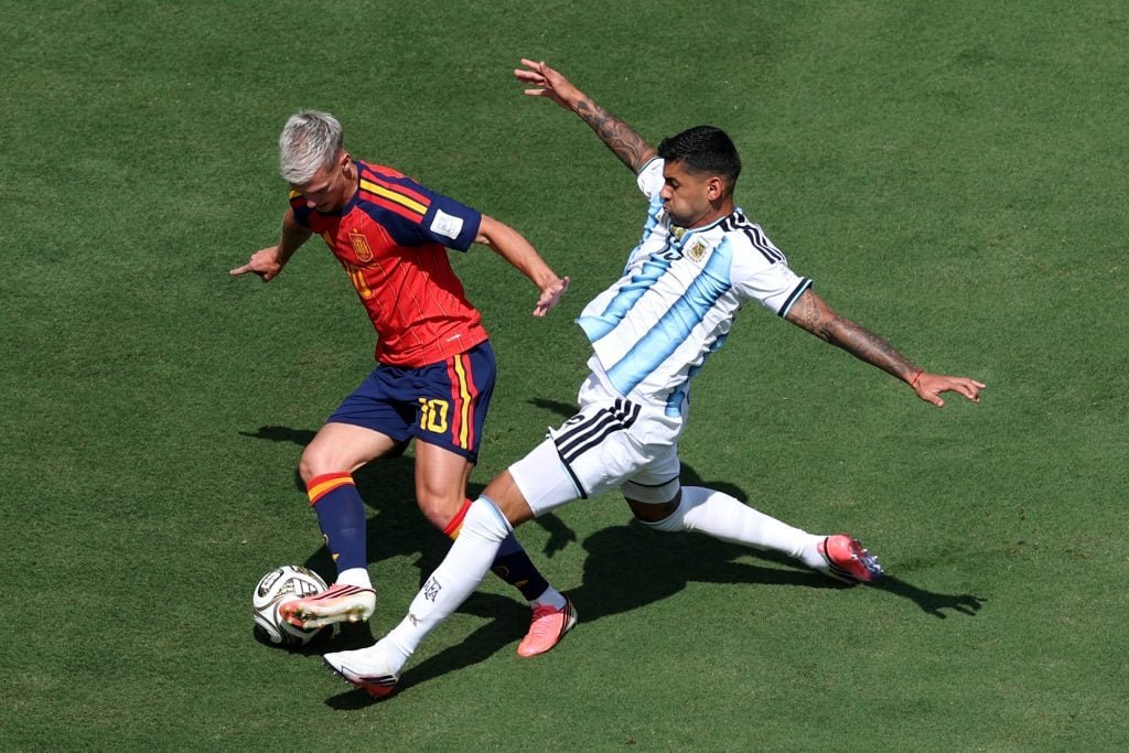 Cristian Romero ខ្សែការពារអាហ្សង់ទីន និង Spurs