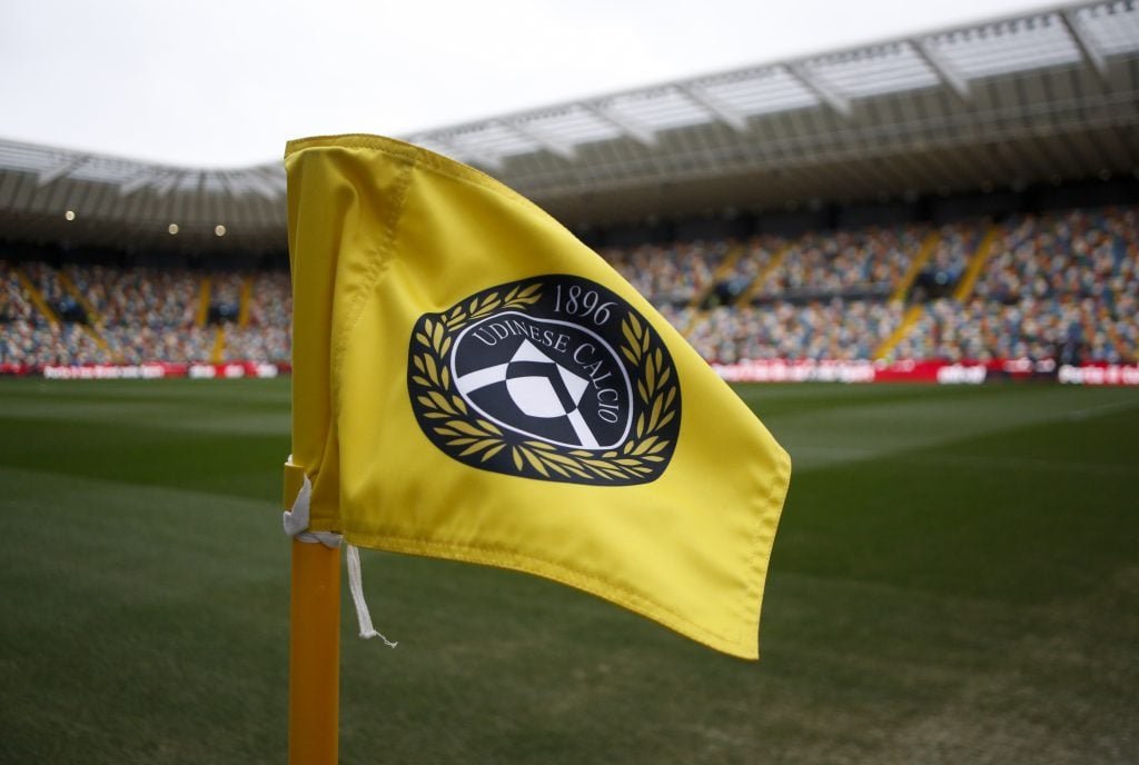 ទង់ជ្រុង Udinese