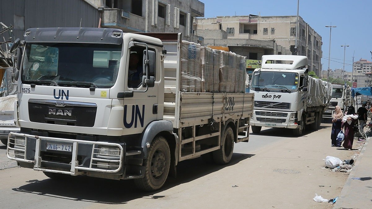 រថយន្តជំនួយ UNRWA